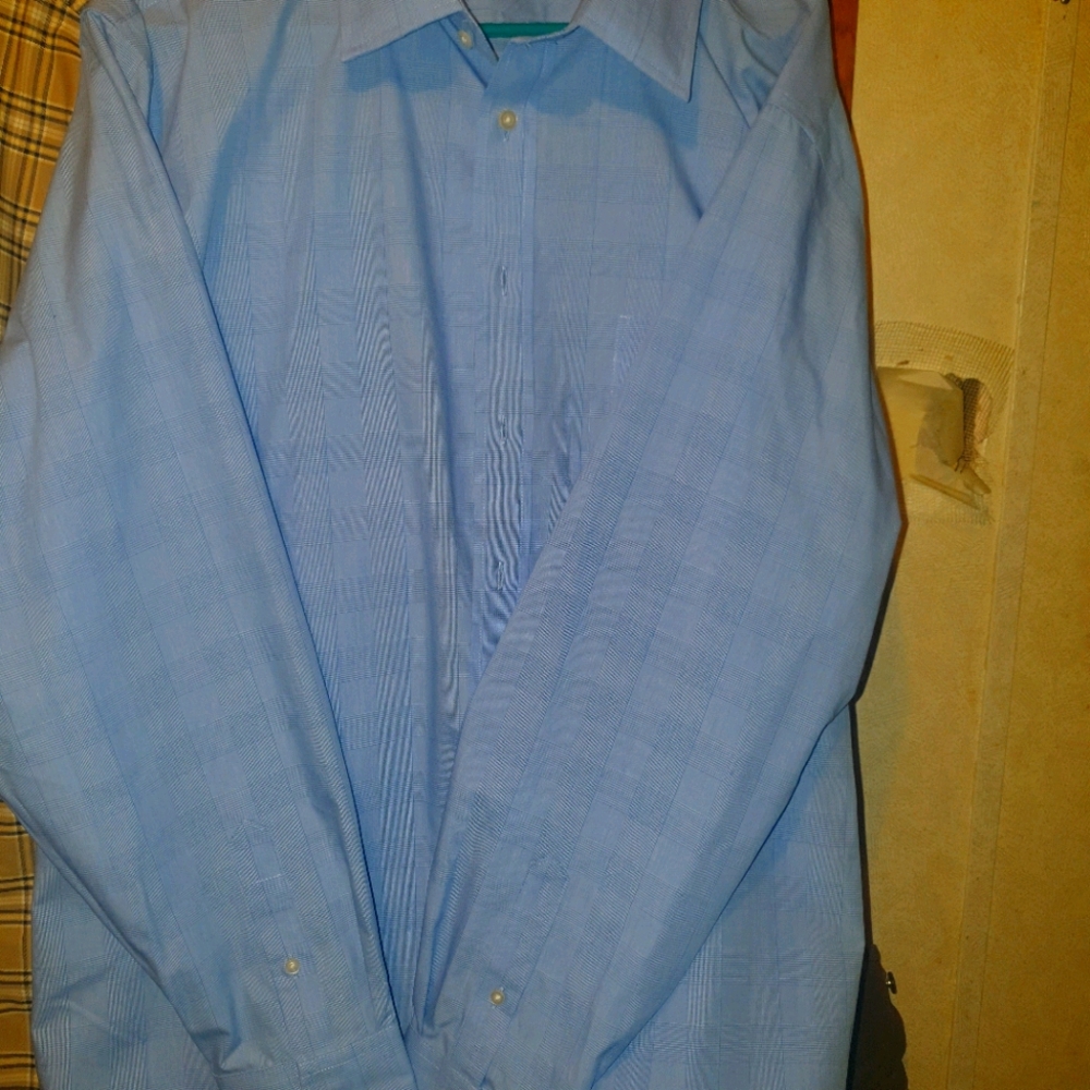 Long sleeve button down